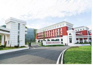高考志愿填报潮来袭 遵义大学城高校招生信息请查收（职业高中版）